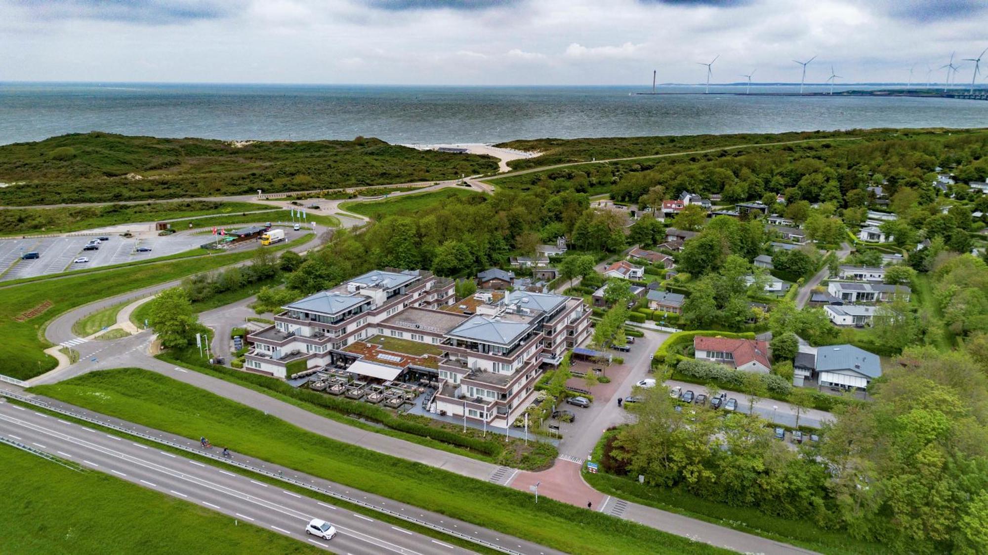 Fletcher Wellness-Hotel Kamperduinen คัมเปอร์ลันด์ ภายนอก รูปภาพ