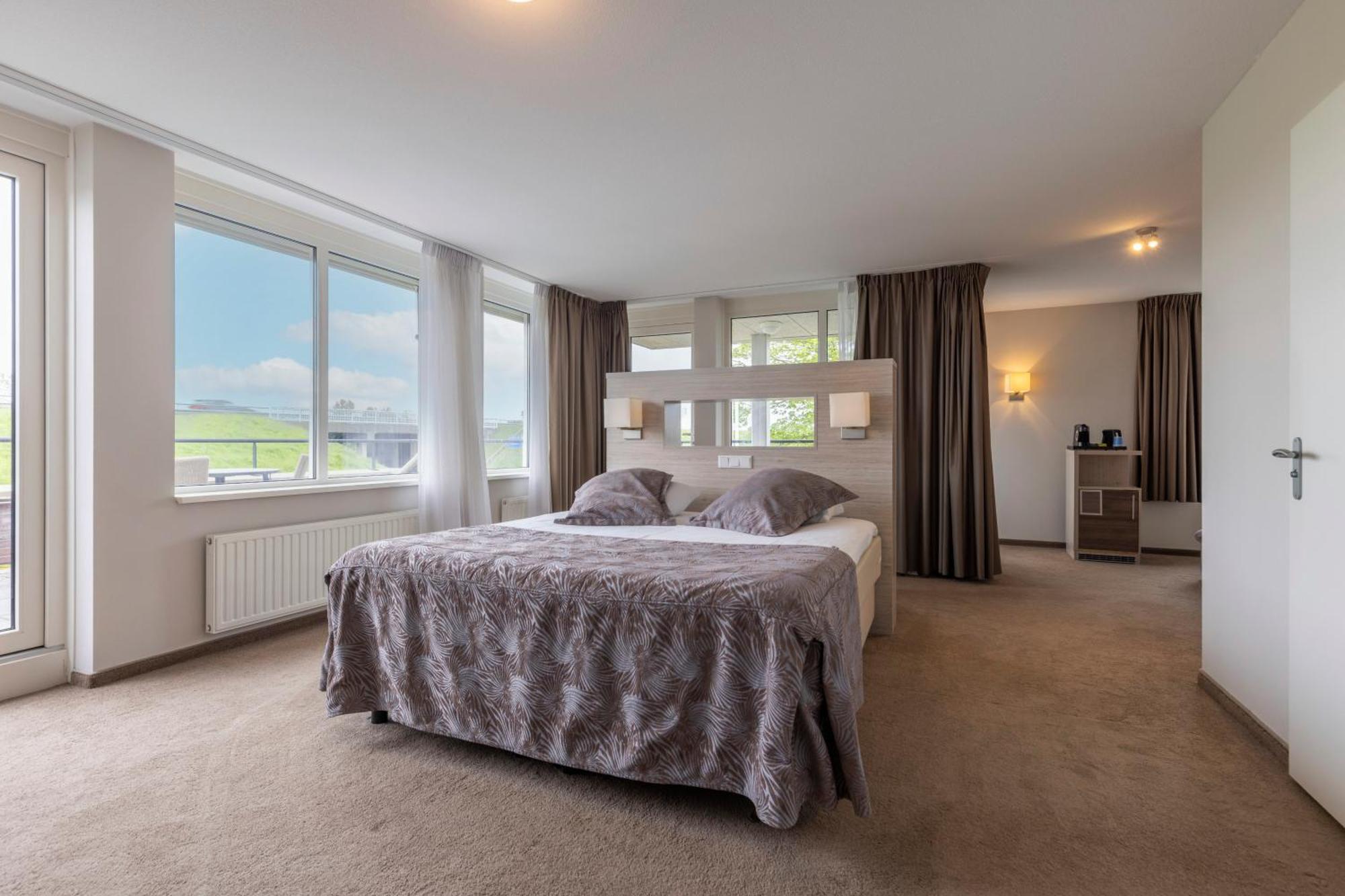 Fletcher Wellness-Hotel Kamperduinen คัมเปอร์ลันด์ ภายนอก รูปภาพ