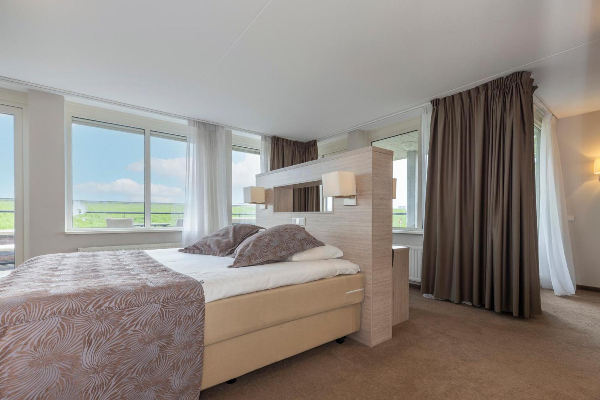 Fletcher Wellness-Hotel Kamperduinen คัมเปอร์ลันด์ ภายนอก รูปภาพ
